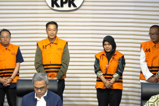 KPK tahan empat tersangka kasus pemerasan izin TKA di Kemnaker - ANTARA News
