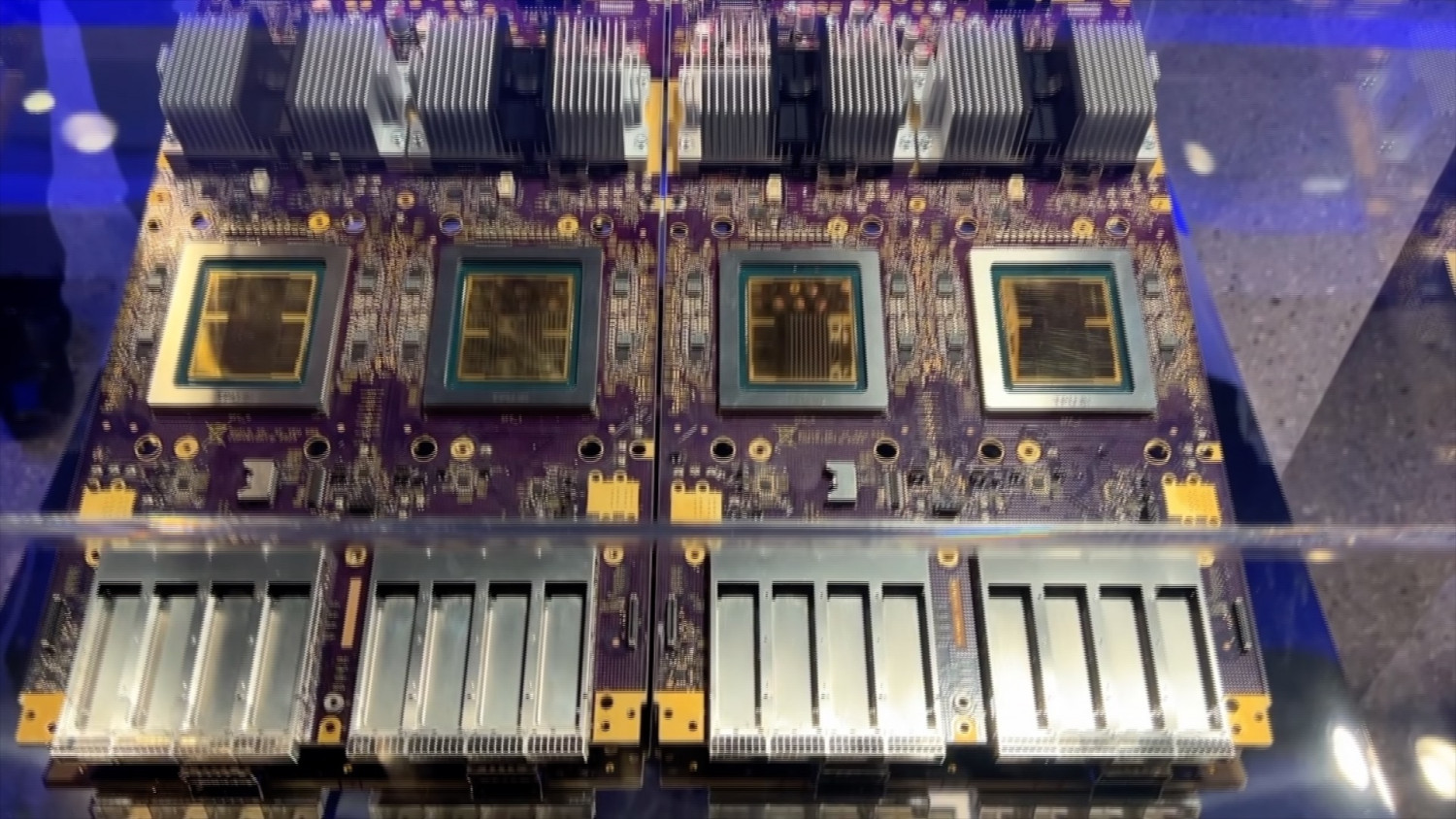 Google Cloud rilis dua chip TPU terbaru untuk pengembangan AI