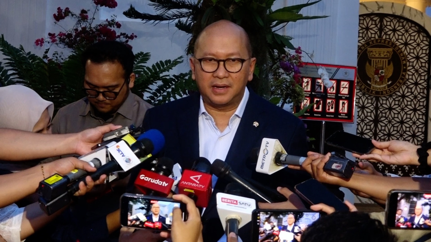 Prabowo instruksikan pangkas regulasi penghambat arus investasi