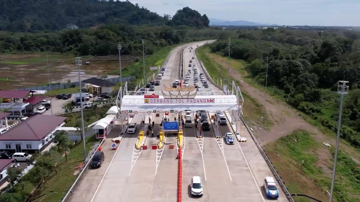Ditjen Pajak pastikan belum kenakan PPN untuk jasa layanan jalan tol