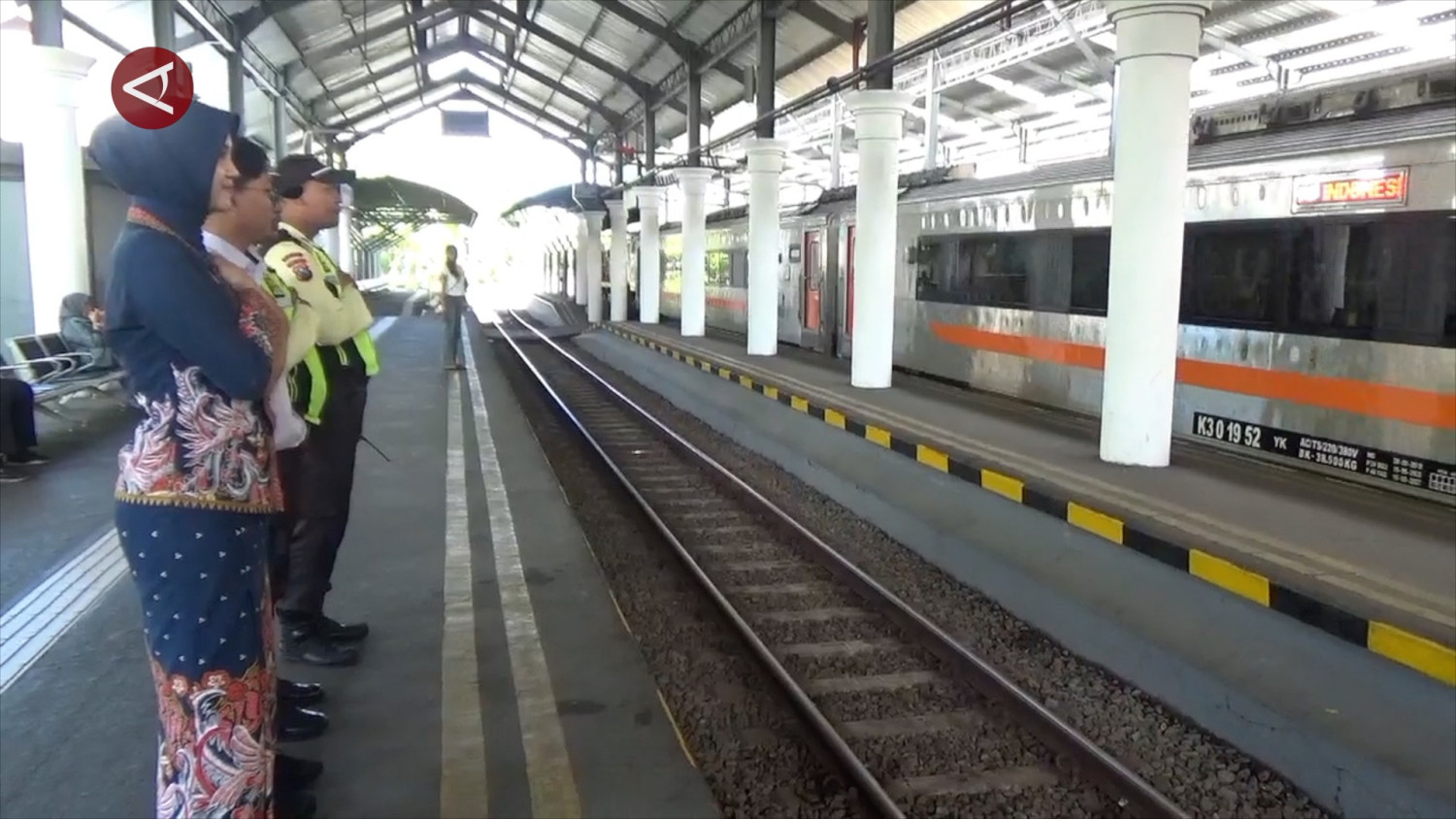 Daop 8 layani pembatalan lebih dari seribu tiket penumpang