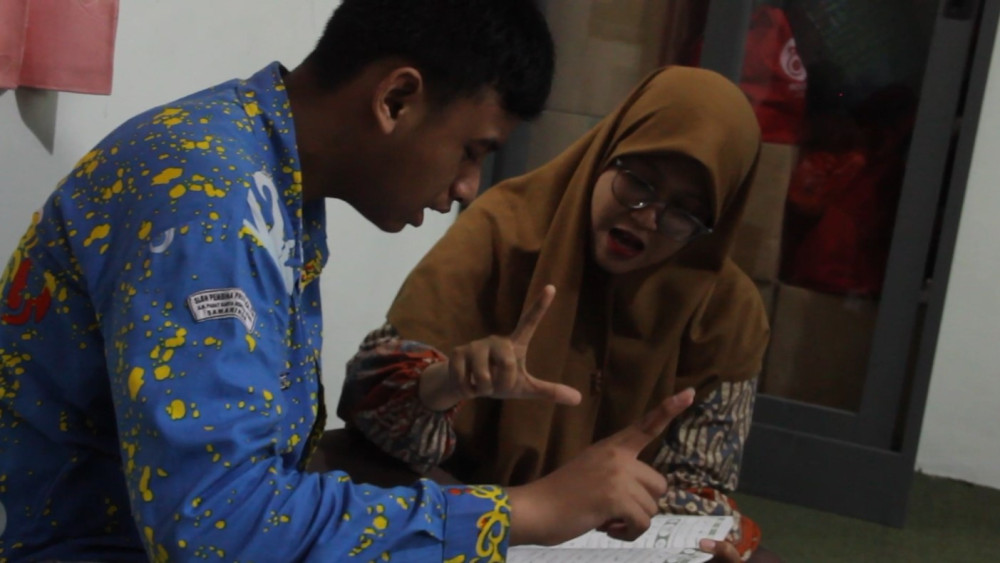 Semangat penyandang tunarungu belajar Al Quran dengan bahasa isyarat
