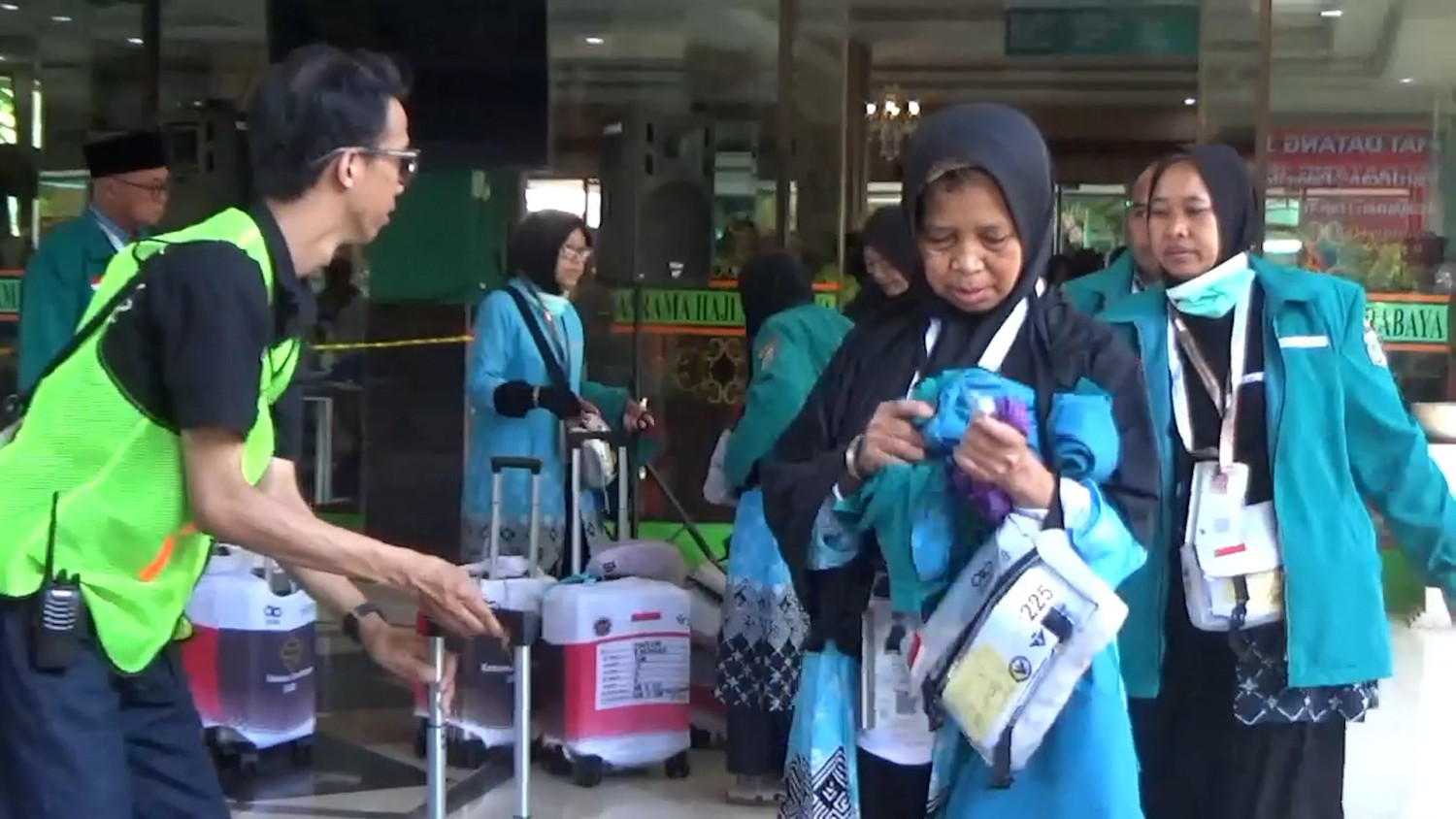 NTT siapkan keberangkatan ke tanah suci melalui Embarkasi Surabaya