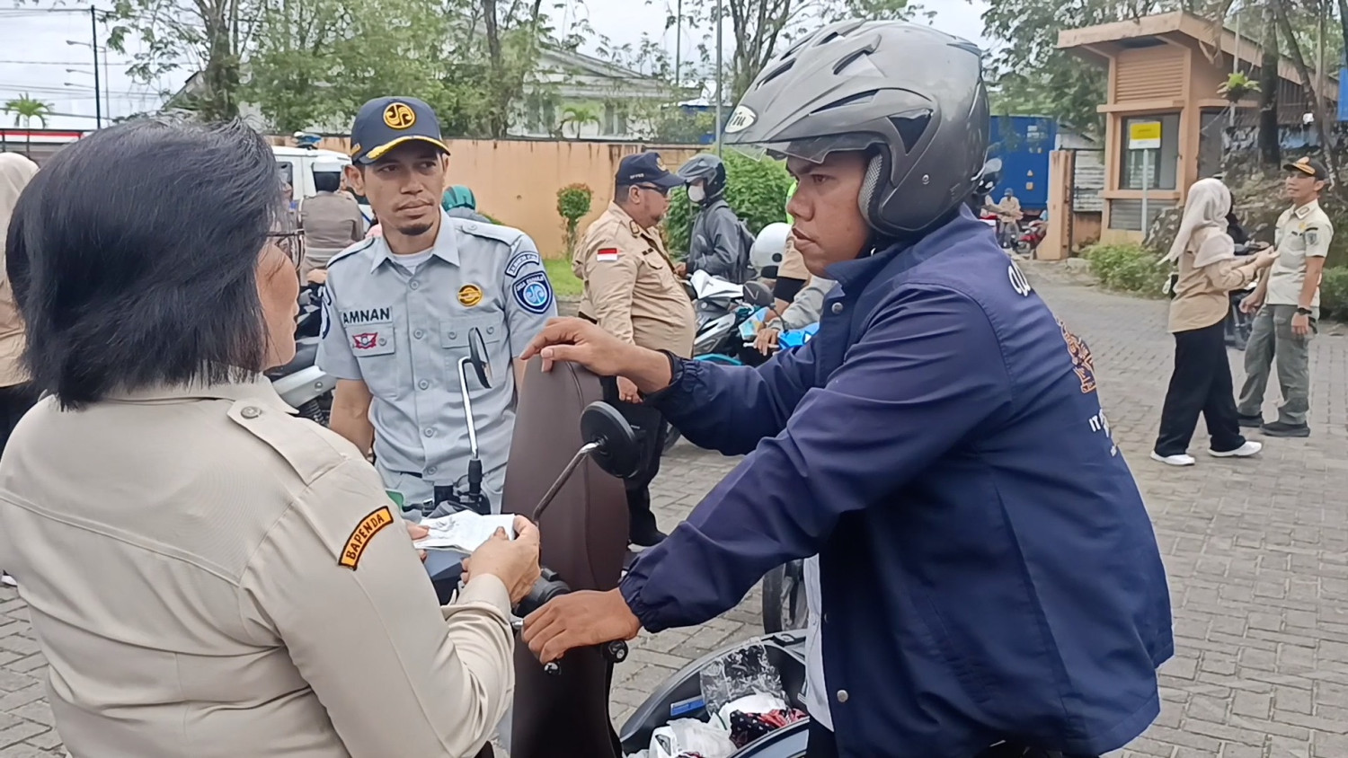 Samsat Tarakan tertibkan kendaraan tak taat pajak