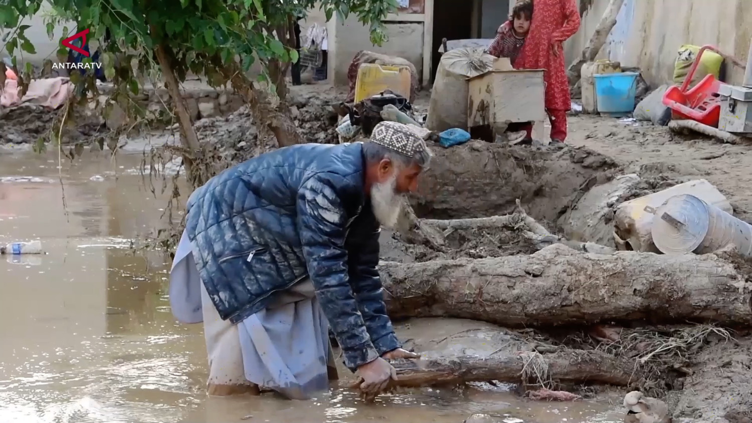 Hujan deras picu banjir mematikan di Afghanistan