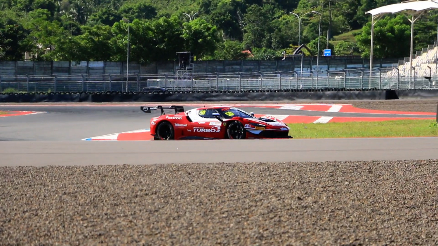 Sean Gelael cetak waktu tercepat di GT World Challenge Asia Mandalika