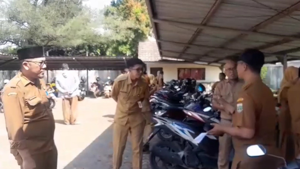 Samsat Cilegon telusuri penunggak pajak kendaraan ke kantong parkir